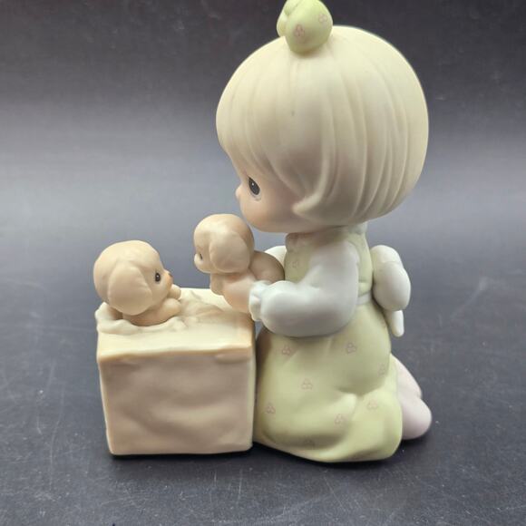 Precious Moments Girl with Puppy Figurine 1988 Always Room for One More - Picture 3 of 8